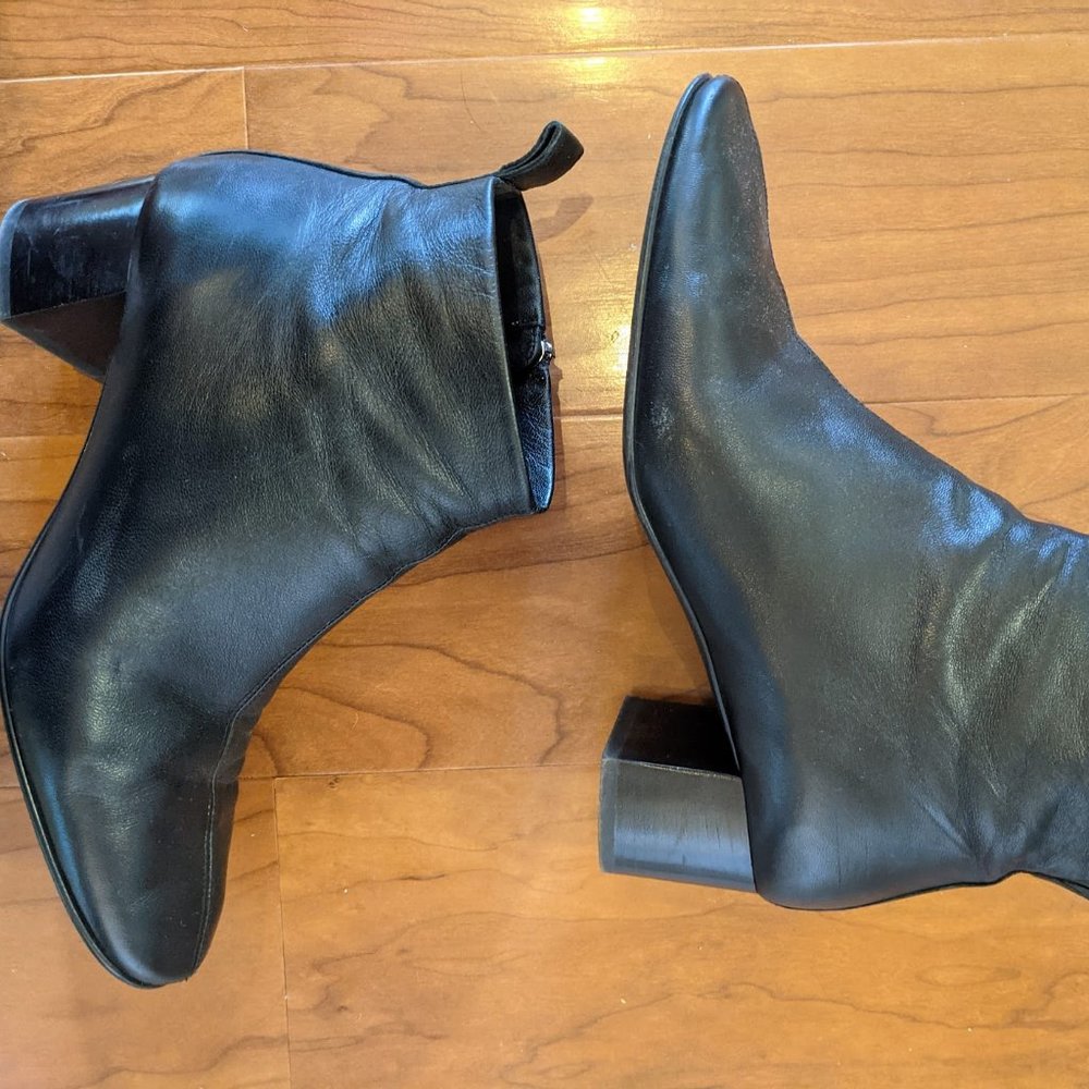 EVERLANE | Black Leather The Day Boot
